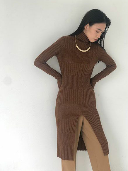 Slit Ribknit Onepiece 
