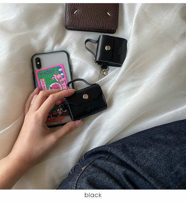 美品AirPods Pro第2世代（エジューケース付き） Apple Apple AirPods Pro 第2世代 MagSafe充電ケース USB Type-C