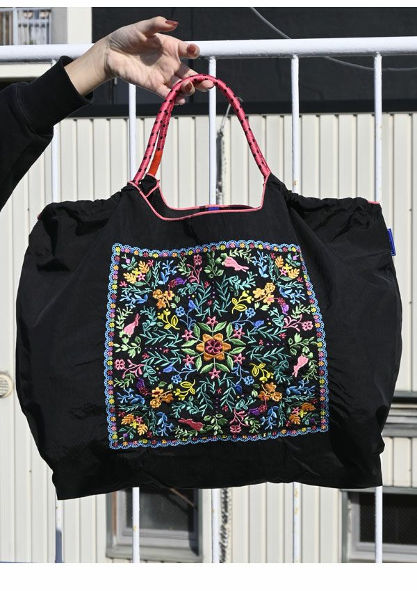 ❤️着物お出かけバンブーbag 気品溢れる大人black linen 豪華刺繍 l BREAD M ONYX 81―A64―00―04 | A VACATION