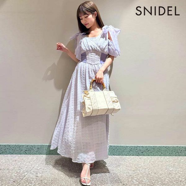 新作10%OFF】【即納】 スナイデル SNIDEL トップス 26春夏 オフショル