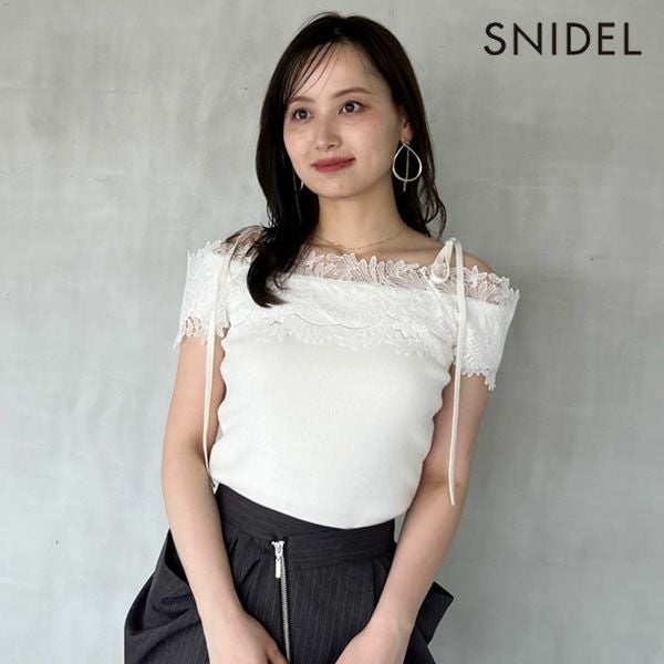 SALE50%OFF】【即納】 スナイデル SNIDEL トップス 25秋冬 オフショル