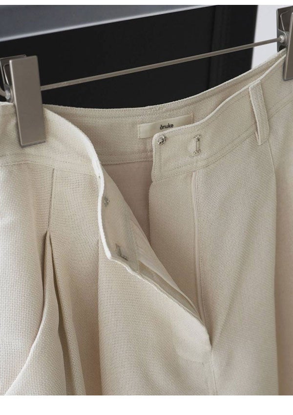 即納】 アンヌーク anuke 2026springsummer ボトムス Tuck Half Pants