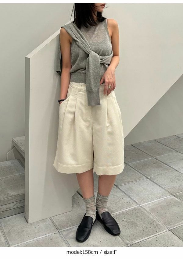 アンヌーク　anuke トップス　春　夏　美品　ベージュ　イエロー 中古・古着通販】anuke (アンヌーク) Velour Short Tops ベージュ