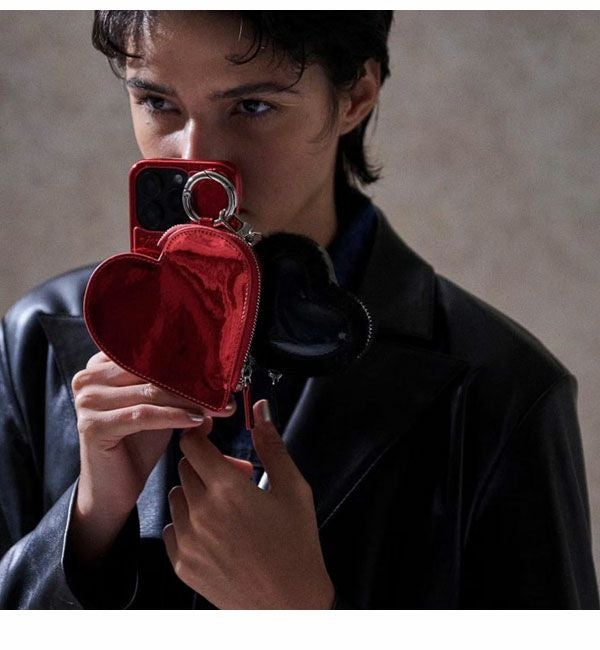 即納】【iPhone対応】 エジュー ajew glow heart pocket case iPhone16