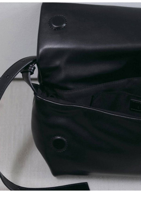 予約販売】アンヌーク anuke 2026winter バッグ Ecoleather Wrap Bag